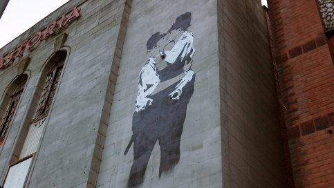 Banksy Kissing Coppers Astoria Theatre Brighton 3